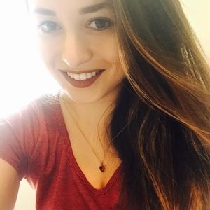 Meet your Posher, Nikki